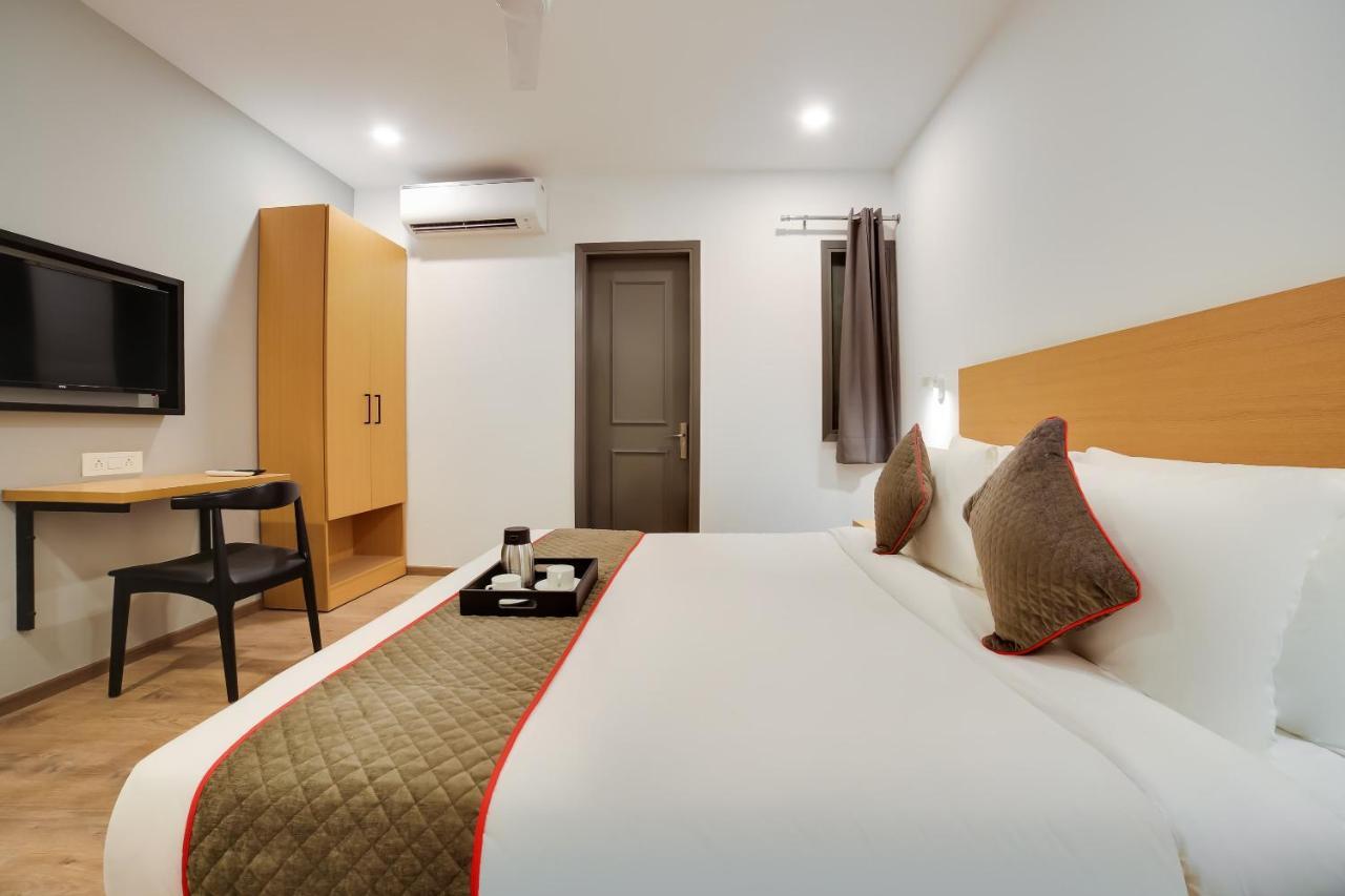 Oyo Townhouse 019 Anand Vihar Otel Yeni Delhi Dış mekan fotoğraf