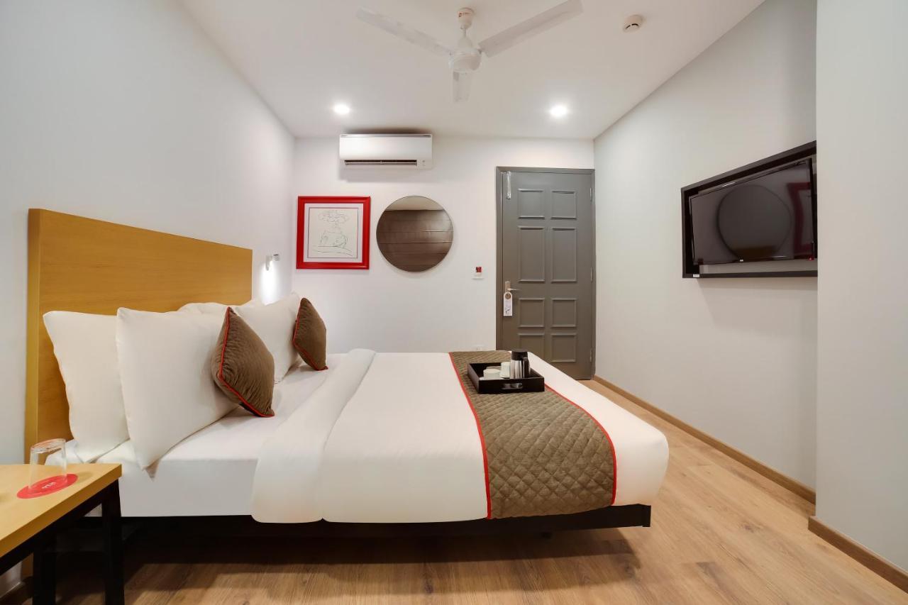Oyo Townhouse 019 Anand Vihar Otel Yeni Delhi Dış mekan fotoğraf